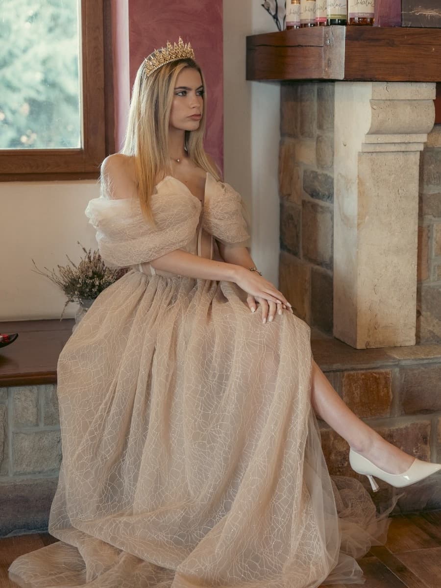 Никол Атанасова (Nikol Atanasova)
